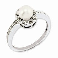 Sterling Silver Diamond & Pearl Ring