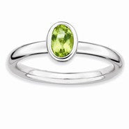 Sterling Silver Oval Peridot Ring