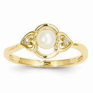 14k Yellow Gold Pearl Diamond Ring