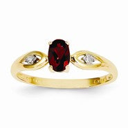 14k Yellow Gold Diamond & Garnet Ring