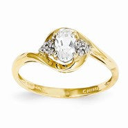 14k Yellow Gold Diamond & White Topaz Ring