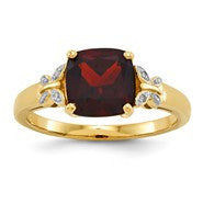 14k Yellow Gold Diamond and Garnet Square Ring