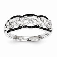 14k White Gold Black and White Diamond Patterned Diamond Ring