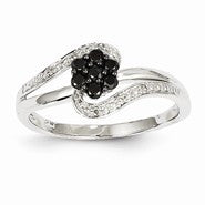 14k White Gold White & Black Diamond Circle Ring