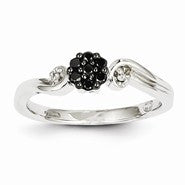 14k White Gold White & Black Diamond Circle Ring