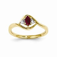 14k Yellow Gold Diamond & Ruby Ring